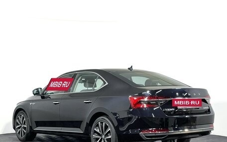 Skoda Superb III рестайлинг, 2025 год, 3 700 000 рублей, 8 фотография