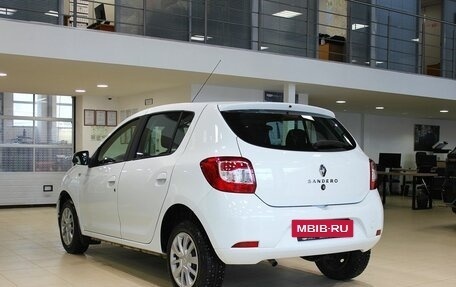 Renault Sandero II рестайлинг, 2020 год, 925 000 рублей, 5 фотография