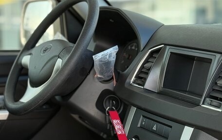 ЛуАЗ Patriot, 2025 год, 1 890 000 рублей, 22 фотография