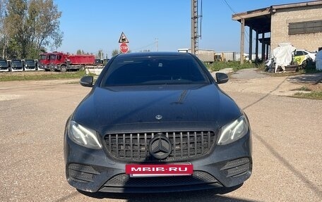 Mercedes-Benz E-Класс, 2019 год, 2 974 000 рублей, 2 фотография