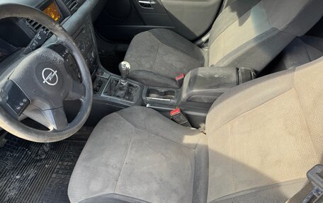 Opel Vectra C рестайлинг, 2002 год, 189 000 рублей, 10 фотография