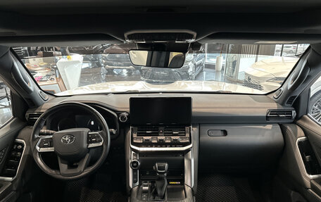 Toyota Land Cruiser, 2021 год, 10 500 000 рублей, 14 фотография