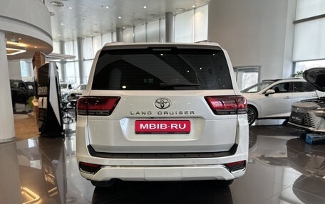 Toyota Land Cruiser, 2021 год, 10 500 000 рублей, 6 фотография