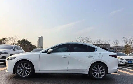 Mazda 3, 2022 год, 1 815 911 рублей, 4 фотография