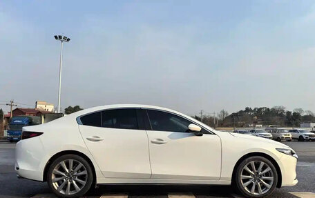 Mazda 3, 2022 год, 1 815 911 рублей, 5 фотография