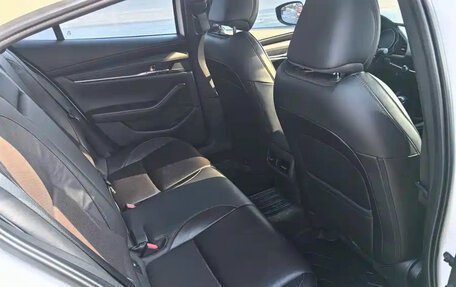 Mazda 3, 2022 год, 1 815 911 рублей, 12 фотография