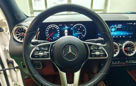 Mercedes-Benz GLB, 2021 год, 2 813 000 рублей, 14 фотография