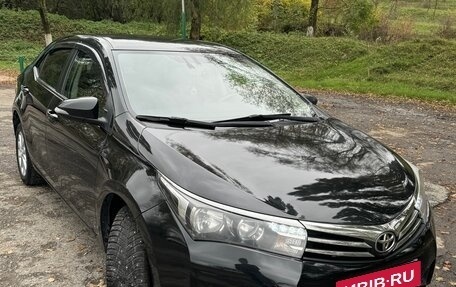 Toyota Corolla, 2015 год, 960 000 рублей, 7 фотография