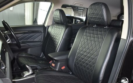 Mitsubishi Outlander III рестайлинг 3, 2015 год, 2 249 000 рублей, 6 фотография