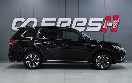 Mitsubishi Outlander III рестайлинг 3, 2015 год, 2 249 000 рублей, 5 фотография