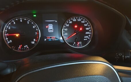 Toyota RAV4, 2021 год, 3 500 000 рублей, 14 фотография