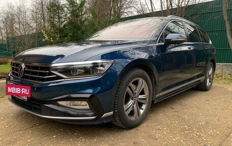 Volkswagen Passat B8 рестайлинг, 2020 год, 2 670 000 рублей, 6 фотография