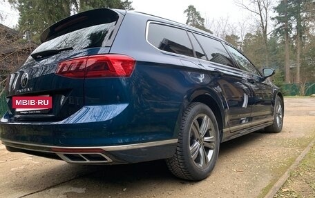 Volkswagen Passat B8 рестайлинг, 2020 год, 2 670 000 рублей, 14 фотография