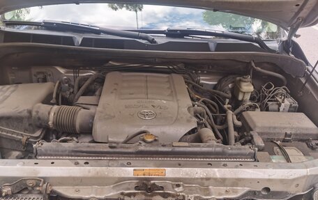 Toyota Tundra II, 2007 год, 3 150 000 рублей, 12 фотография