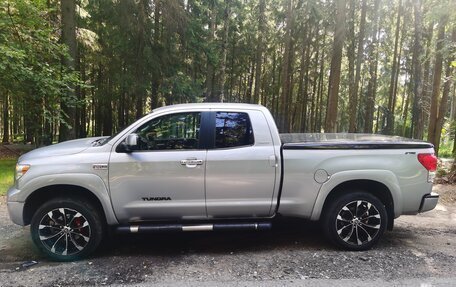 Toyota Tundra II, 2007 год, 3 150 000 рублей, 22 фотография