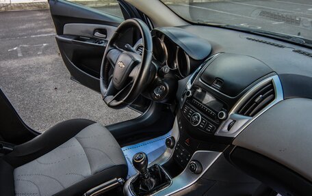 Chevrolet Cruze II, 2013 год, 499 000 рублей, 10 фотография