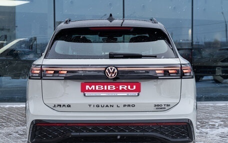 Volkswagen Tiguan II, 2025 год, 5 480 000 рублей, 6 фотография