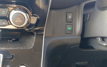 Nissan Serena IV, 2019 год, 2 200 000 рублей, 17 фотография