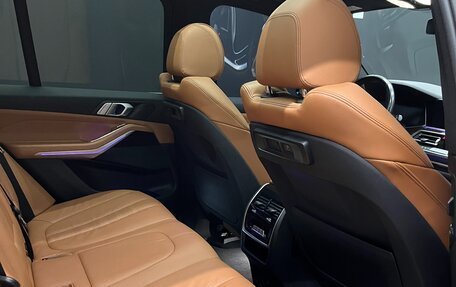 BMW X5, 2018 год, 5 700 000 рублей, 19 фотография