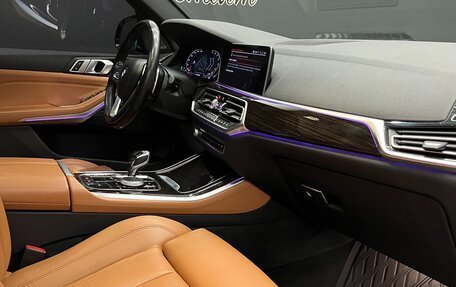 BMW X5, 2018 год, 5 700 000 рублей, 22 фотография