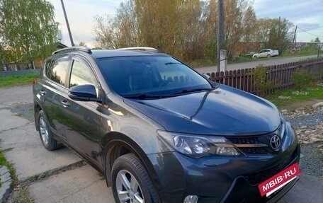 Toyota RAV4, 2013 год, 2 100 000 рублей, 2 фотография
