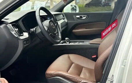 Volvo XC60 II, 2022 год, 4 699 911 рублей, 7 фотография