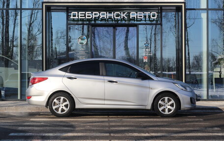 Hyundai Solaris II рестайлинг, 2013 год, 745 000 рублей, 4 фотография