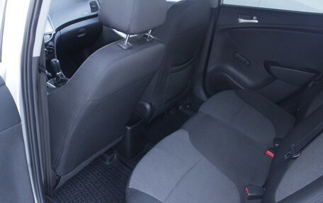 Hyundai Solaris II рестайлинг, 2013 год, 745 000 рублей, 18 фотография