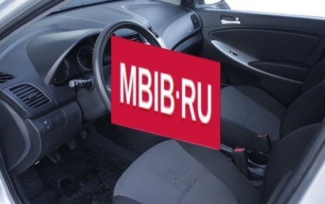 Hyundai Solaris II рестайлинг, 2013 год, 745 000 рублей, 8 фотография