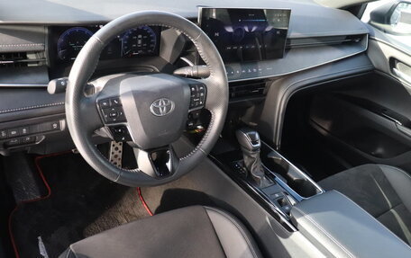 Toyota Camry, 2024 год, 4 150 000 рублей, 10 фотография