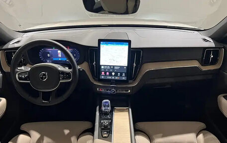 Volvo XC60 II, 2025 год, 5 166 911 рублей, 8 фотография