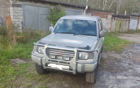 Mitsubishi Pajero III рестайлинг, 1995 год, 850 000 рублей, 1 фотография