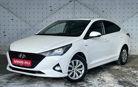 Hyundai Solaris II рестайлинг, 2021 год, 1 650 000 рублей, 1 фотография