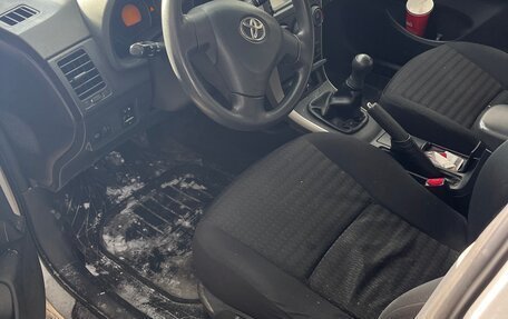 Toyota Corolla, 2007 год, 630 000 рублей, 1 фотография