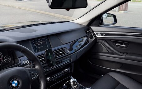 BMW 5 серия, 2011 год, 1 750 000 рублей, 7 фотография