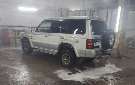 Mitsubishi Pajero III рестайлинг, 1995 год, 850 000 рублей, 5 фотография