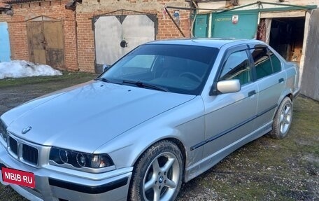 BMW 3 серия, 1992 год, 365 000 рублей, 3 фотография