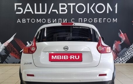 Nissan Juke II, 2014 год, 990 000 рублей, 5 фотография