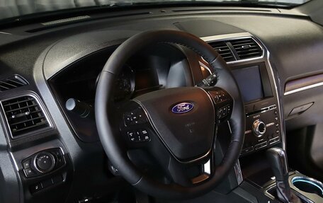 Ford Explorer VI, 2018 год, 2 649 000 рублей, 7 фотография