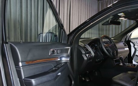 Ford Explorer VI, 2018 год, 2 649 000 рублей, 19 фотография