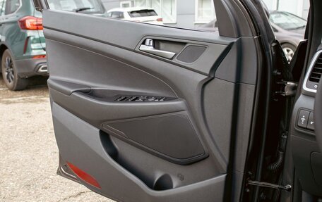 Hyundai Tucson III, 2018 год, 1 875 000 рублей, 12 фотография