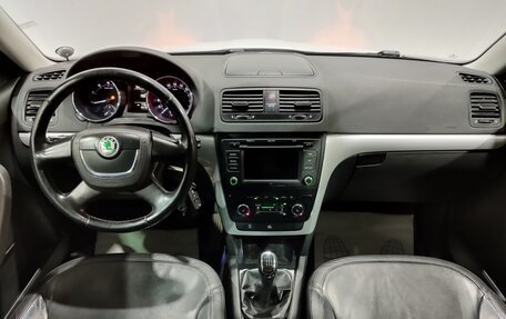 Skoda Yeti I рестайлинг, 2011 год, 950 000 рублей, 15 фотография