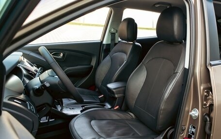 Hyundai ix35 I рестайлинг, 2015 год, 1 255 000 рублей, 11 фотография