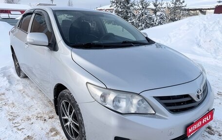 Toyota Corolla, 2011 год, 900 000 рублей, 3 фотография
