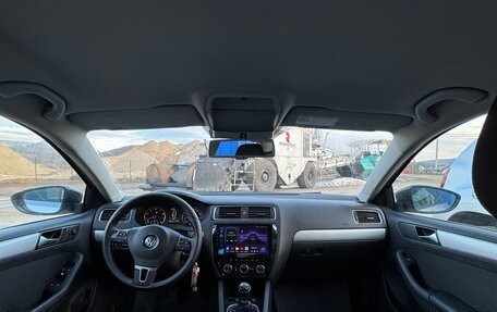 Volkswagen Jetta VI, 2013 год, 850 000 рублей, 7 фотография