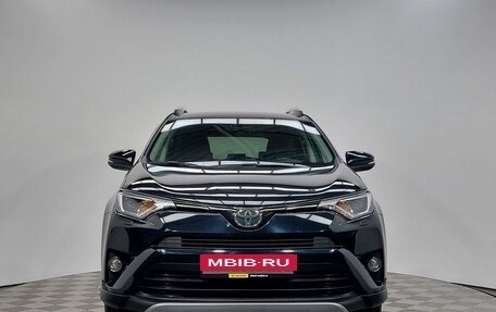 Toyota RAV4, 2017 год, 2 599 000 рублей, 2 фотография