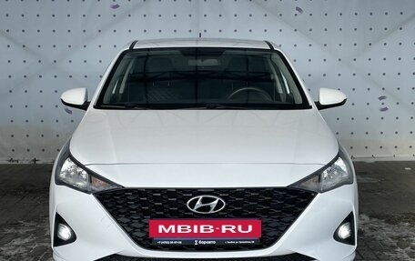 Hyundai Solaris II рестайлинг, 2021 год, 1 650 000 рублей, 3 фотография