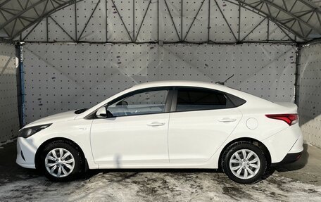 Hyundai Solaris II рестайлинг, 2021 год, 1 650 000 рублей, 10 фотография