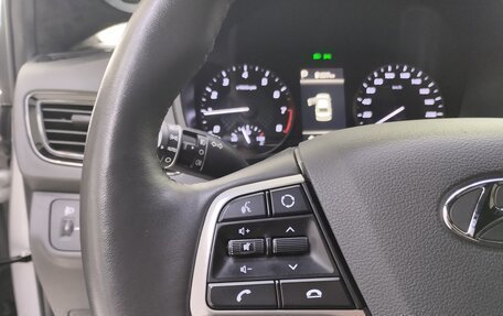 Hyundai Solaris II рестайлинг, 2021 год, 1 850 000 рублей, 9 фотография