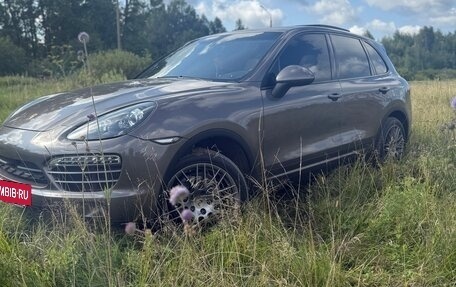 Porsche Cayenne III, 2012 год, 2 700 000 рублей, 2 фотография